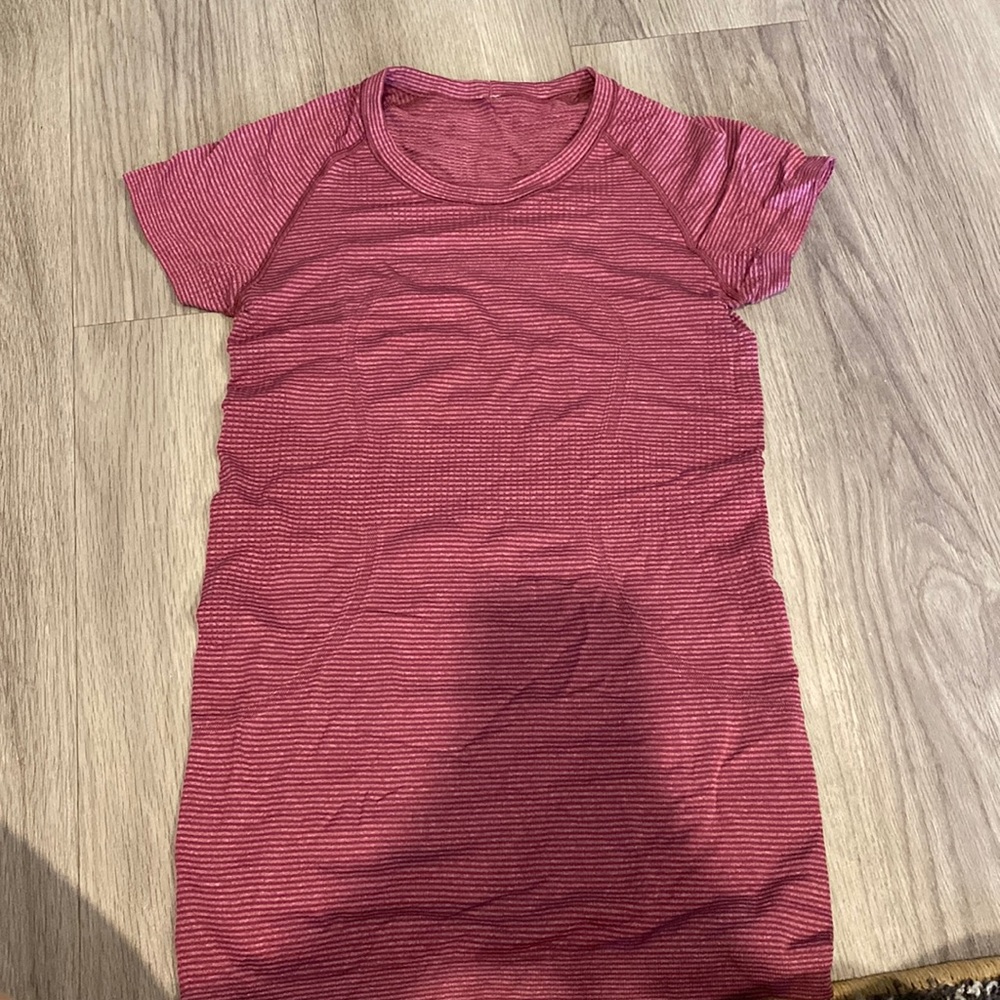 lululemon, workout top, size 2